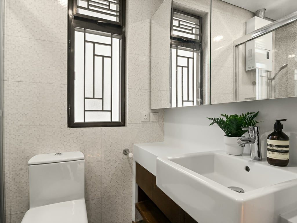 photo 14 — Kingsford Gardens Blk C, North Point