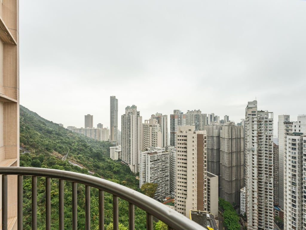 photo 21 — Pearl Gardens, Mid Levels Central