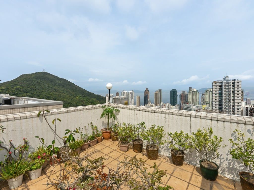 相片 4 — 薄扶林道九十二號變壓站，Pok Fu Lam