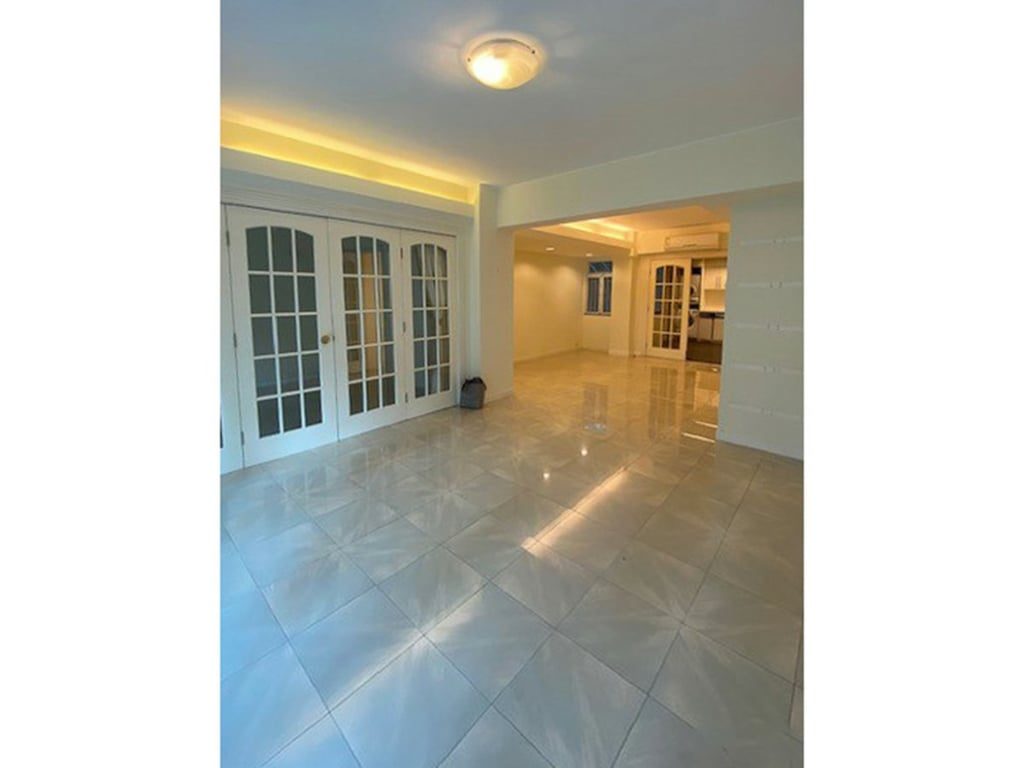 photo 3 — Skyline Mansion Blk 2, Mid Levels West