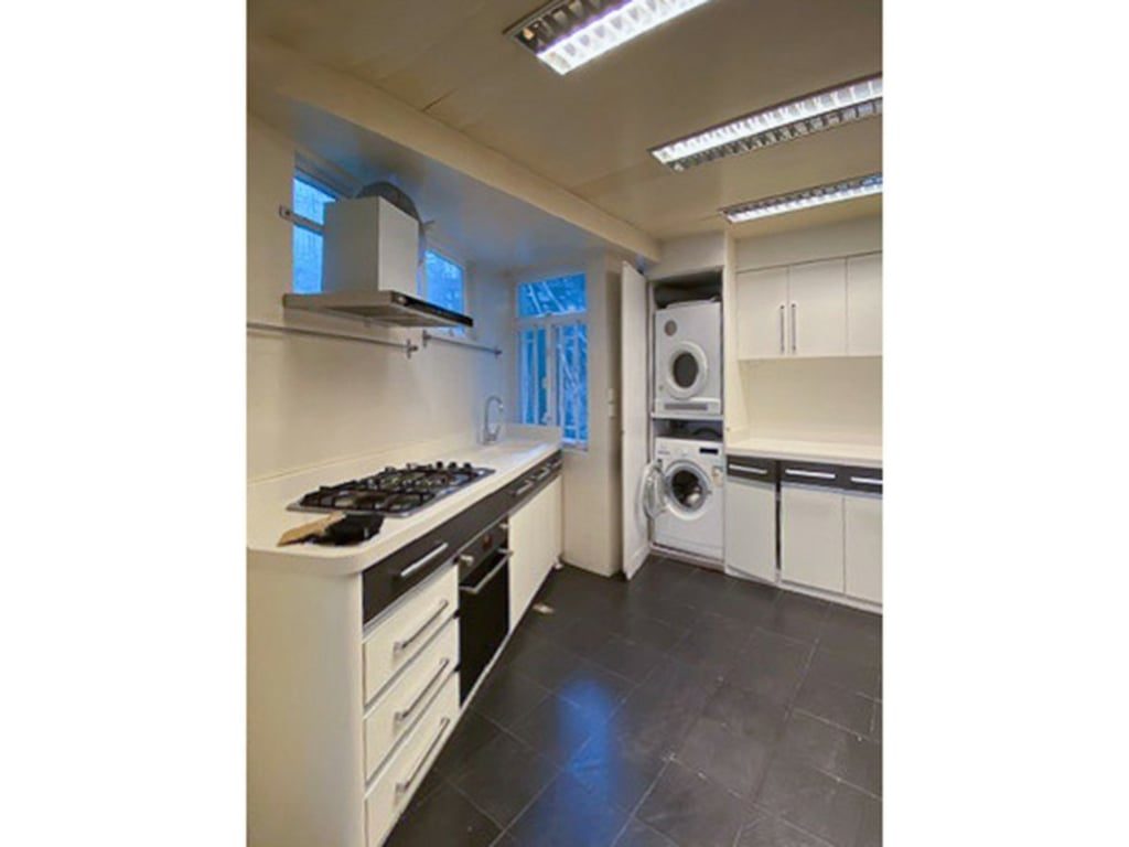 photo 6 — Skyline Mansion Blk 2, Mid Levels West