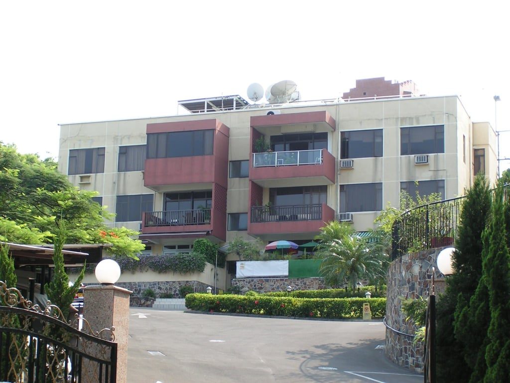 photo 2 — Gordon Terrace, Stanley