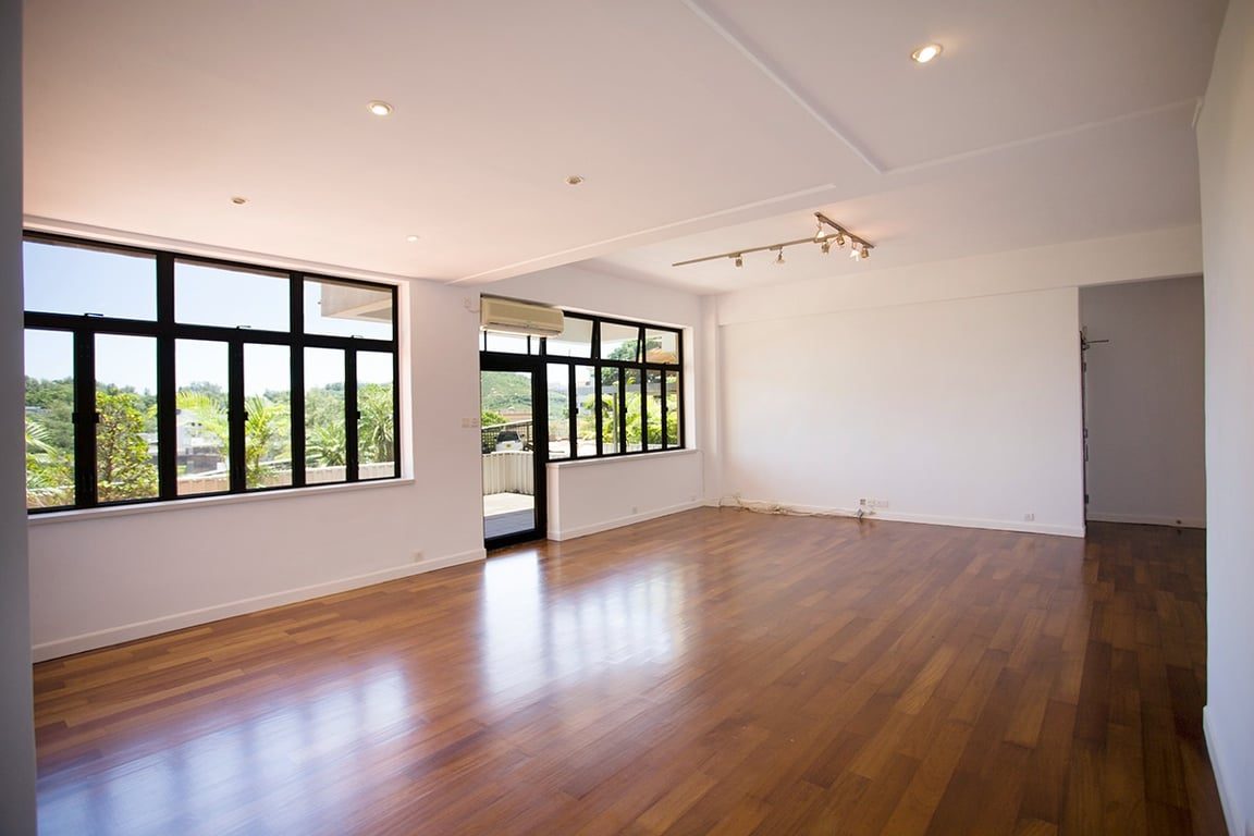 photo 3 — Gordon Terrace, Stanley