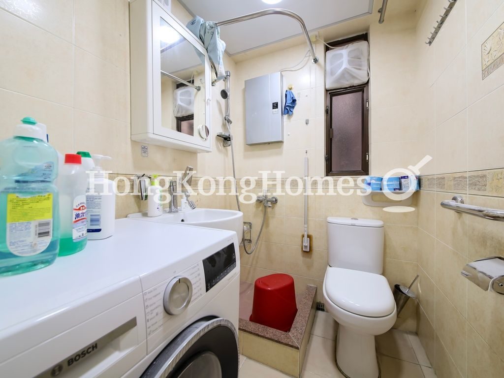 Guest Bathroom — 嘉景臺，西半山