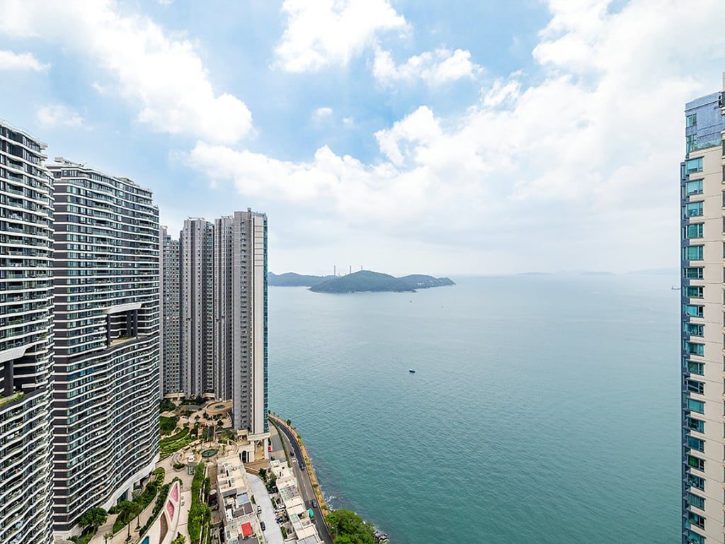 photo 5 — Bel-Air No.8 (Phase 6) Twr 1, Pok Fu Lam