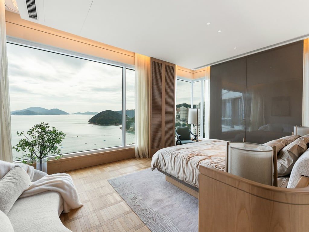 photo 26 — Verano, Repulse Bay