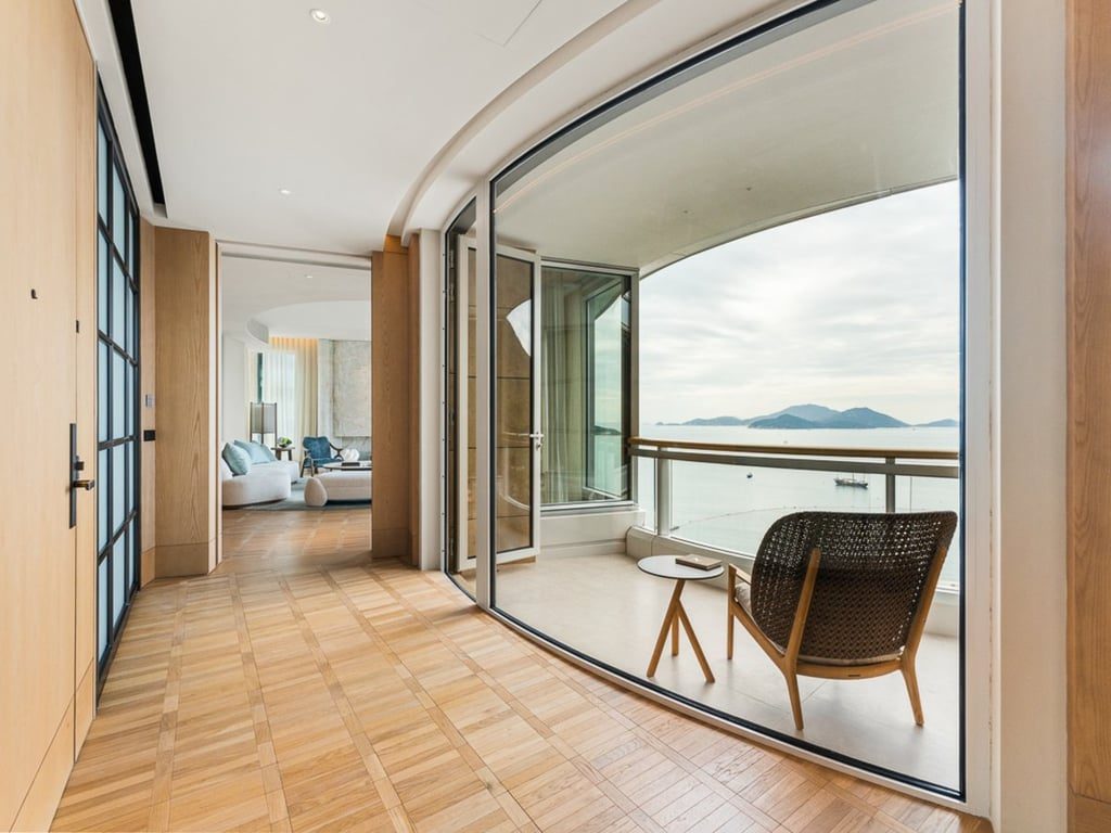 photo 28 — Verano, Repulse Bay