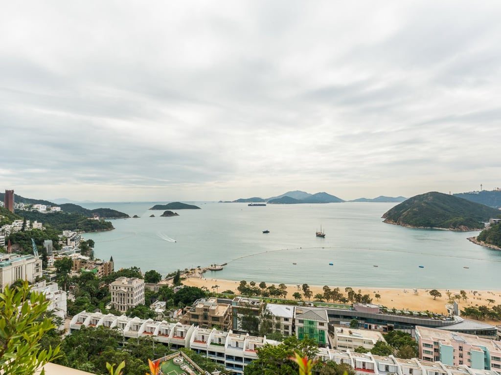 photo 34 — Verano, Repulse Bay