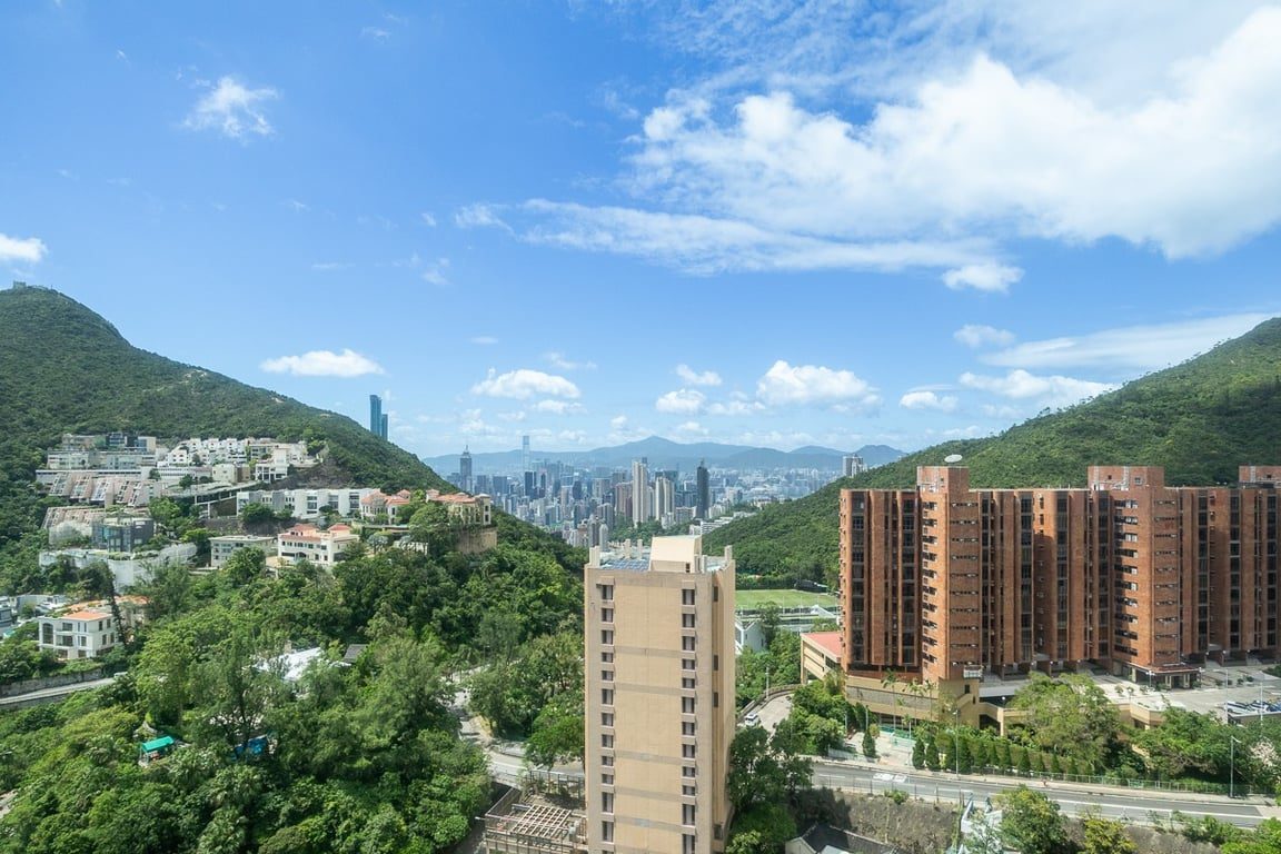 photo 2 — 3 Repulse Bay Road, Repulse Bay
