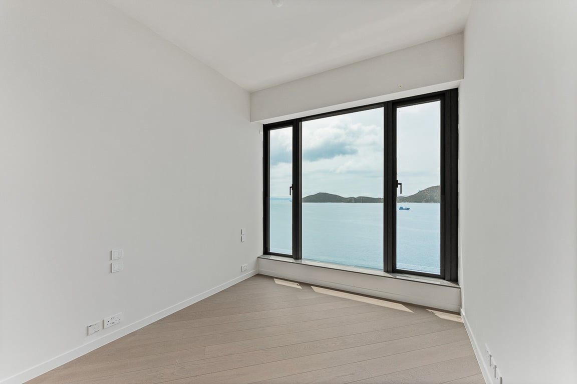 photo 5 — The Corniche, Ap Lei Chau