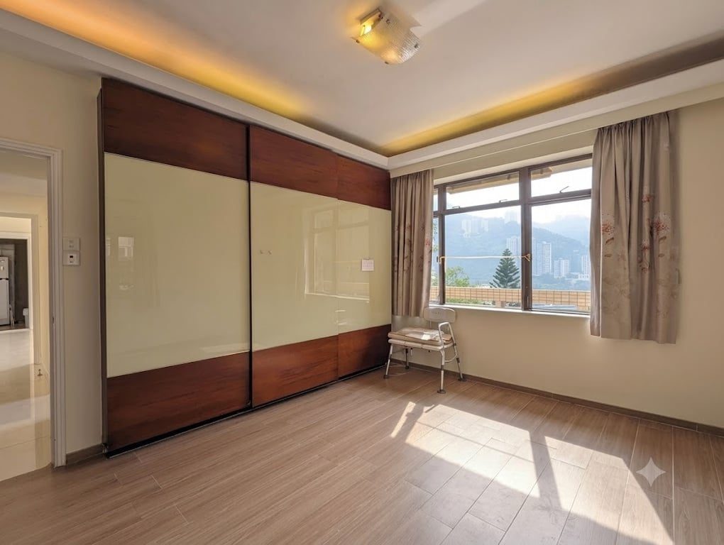 photo 3 — Villa Rocha Blk B, Happy Valley