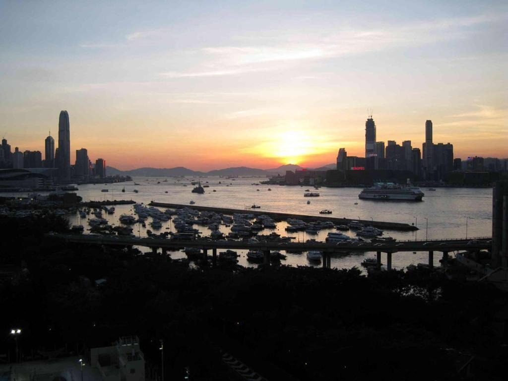 相片 4 — 維多利大廈，Tin Hau
