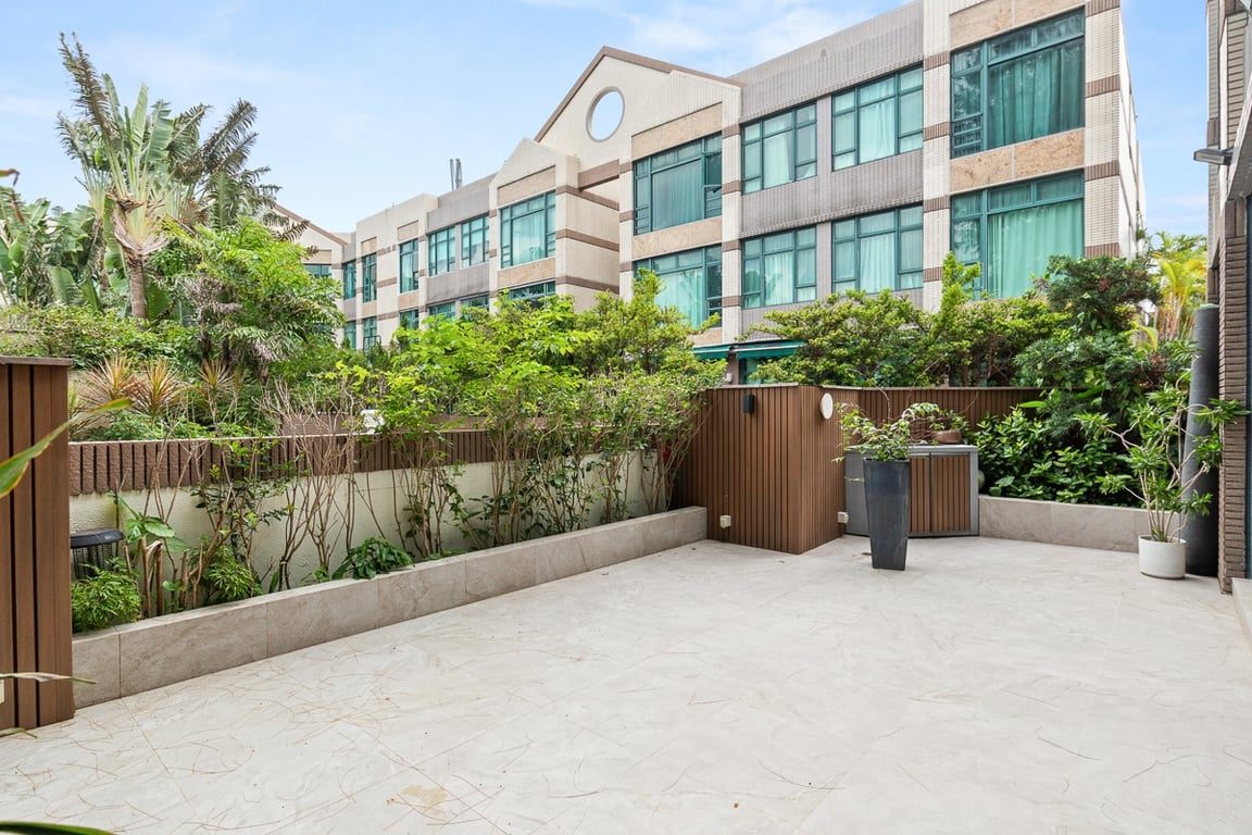 photo 3 — Stanford Villa Blk 1, Stanley