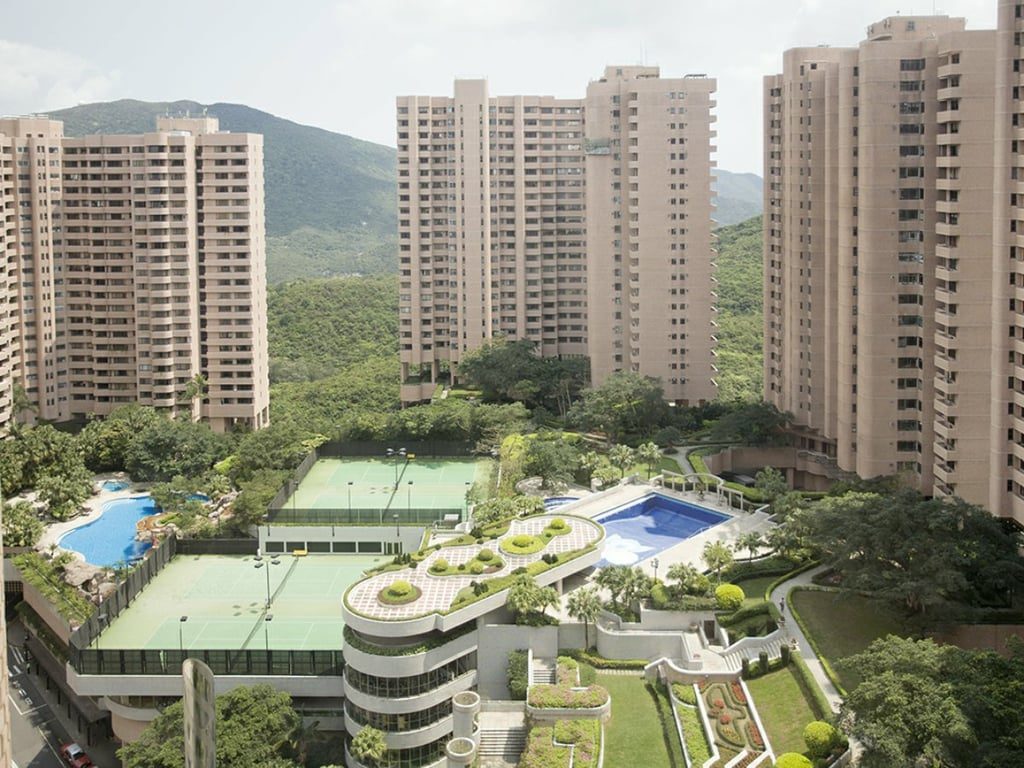 photo 17 — Hong Kong Parkview, Repulse Bay