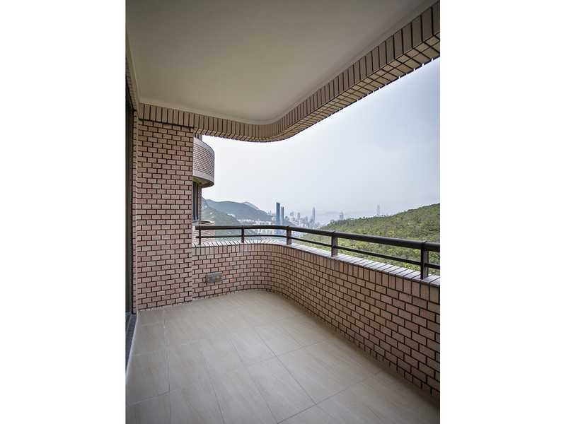 photo 3 — Hong Kong Parkview Twr 17, Repulse Bay