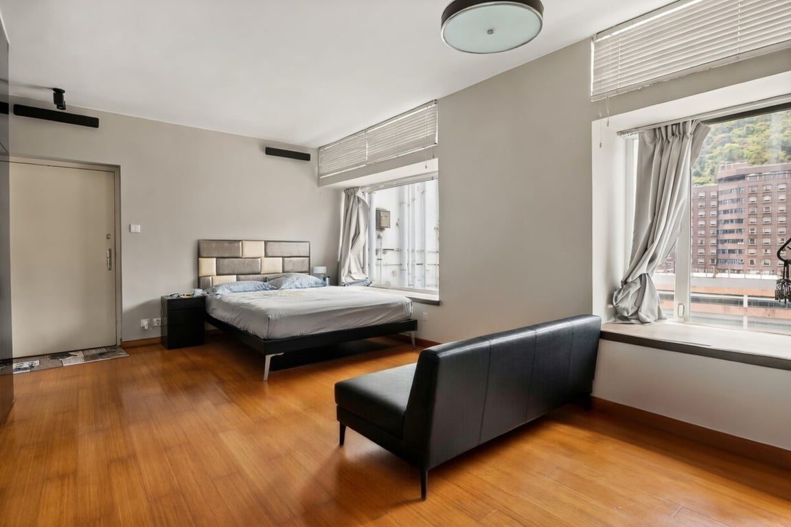 photo 2 — Fortune Villa, Shek Tong Tsui