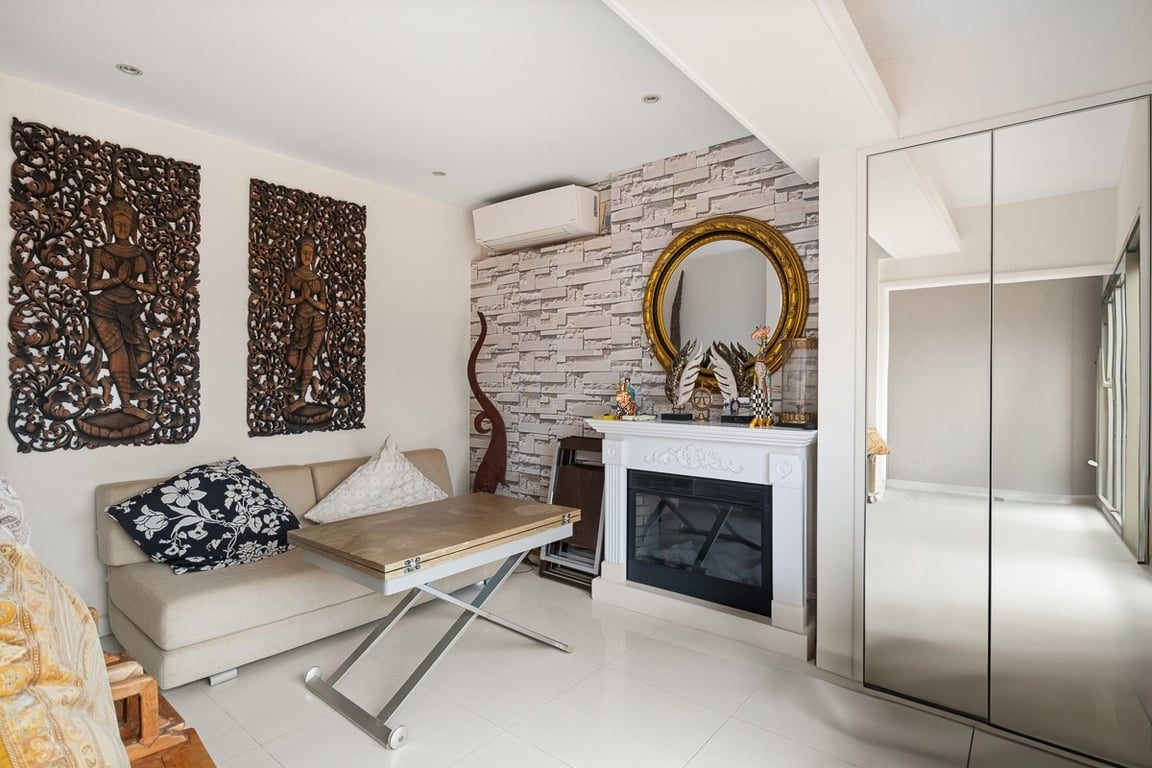 photo 11 — 45 Island Road, Deep Water Bay