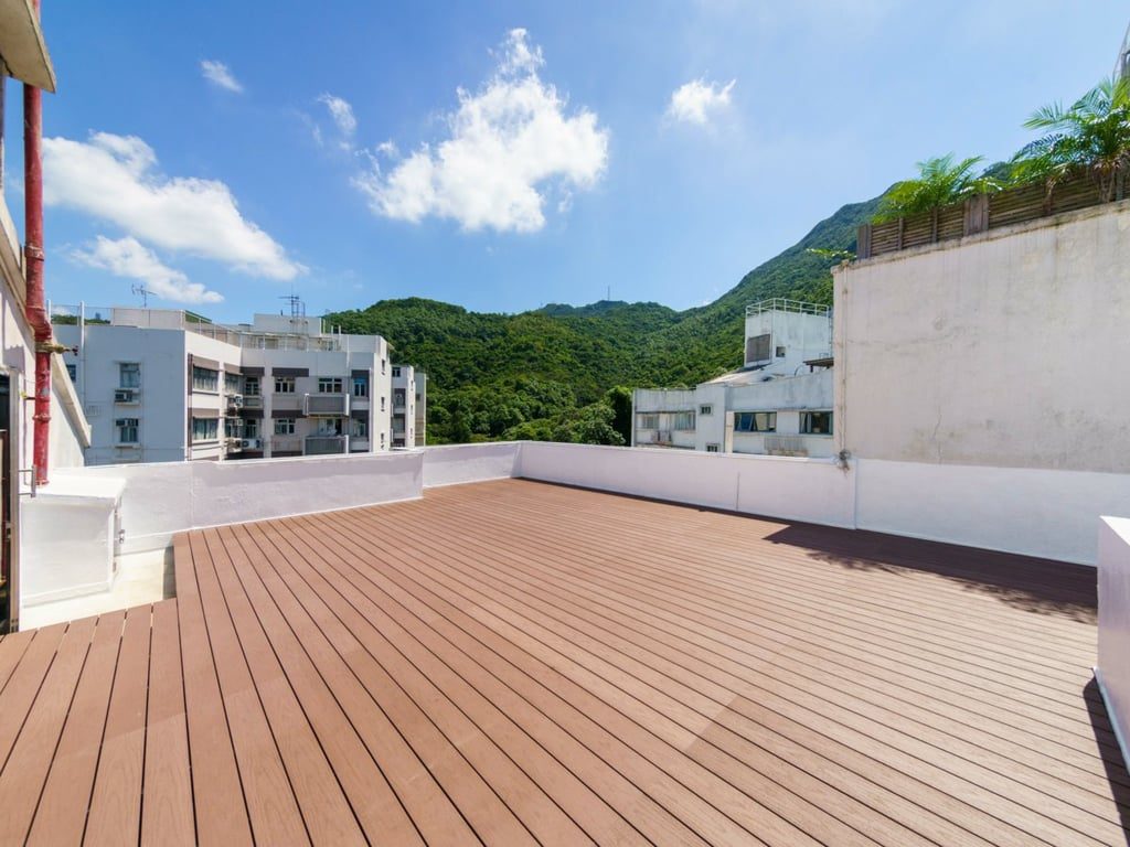 photo 2 — Y.Y. Mansions, Pok Fu Lam