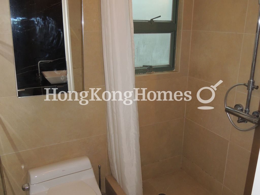 Second Ensuite Bathroom — 愉景灣 7 期 - 海寧居 - 海寧徑 - 第02座，愉景灣