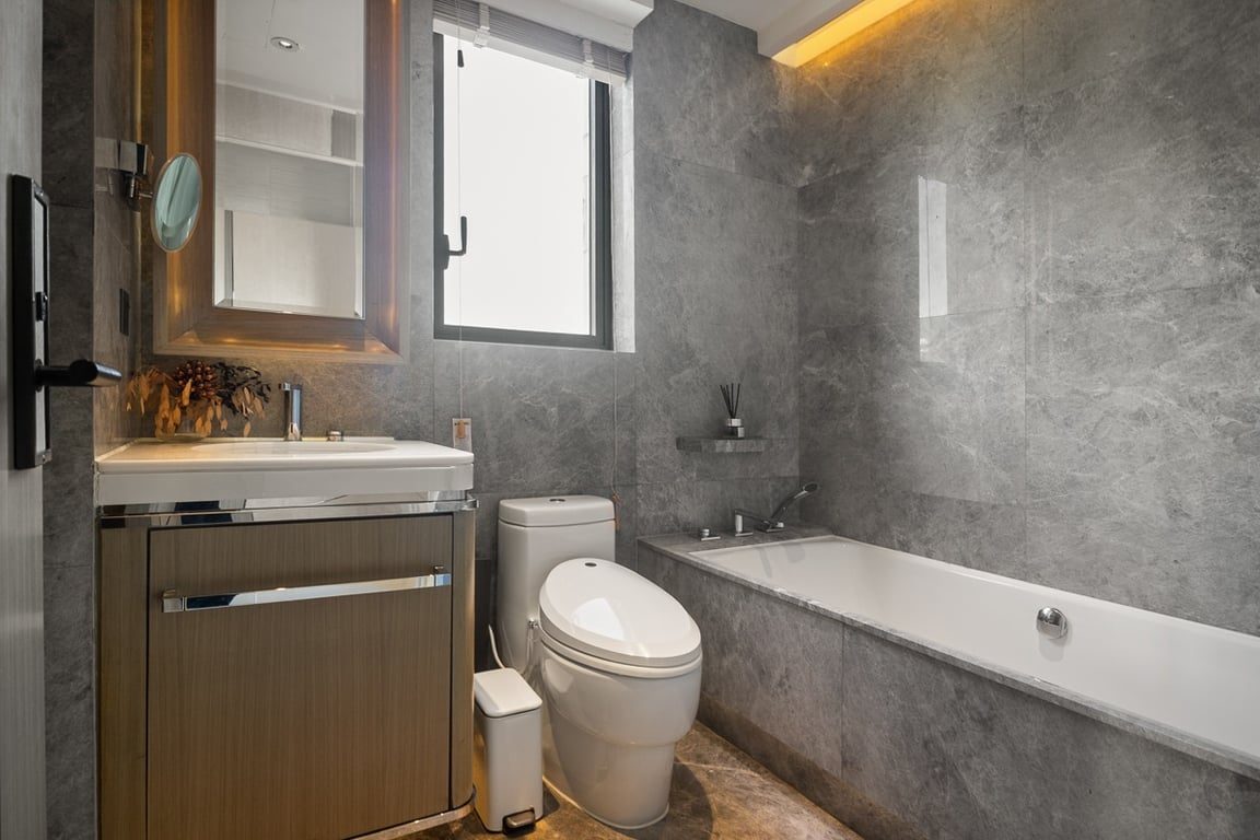 photo 16 — 50 Chung Hom Kok Road, Chung Hom Kok