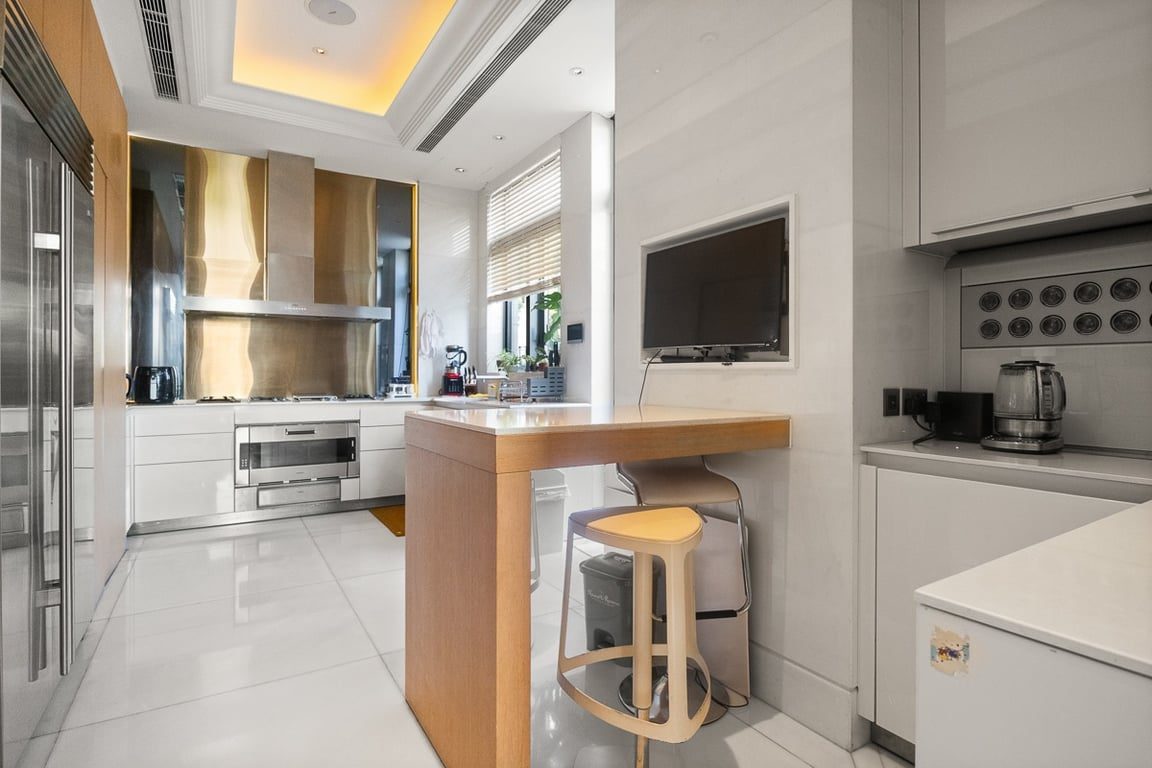 photo 17 — 50 Chung Hom Kok Road, Chung Hom Kok