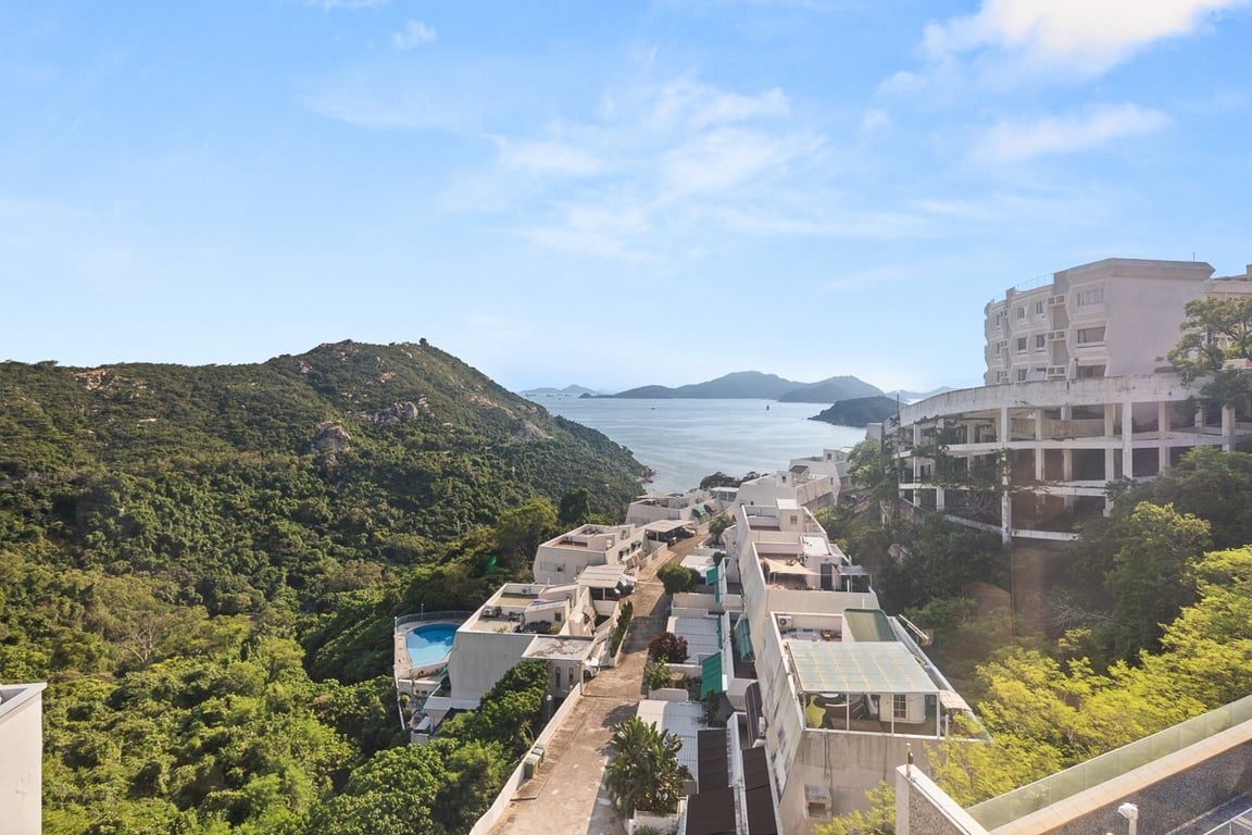 photo 2 — 50 Chung Hom Kok Road, Chung Hom Kok