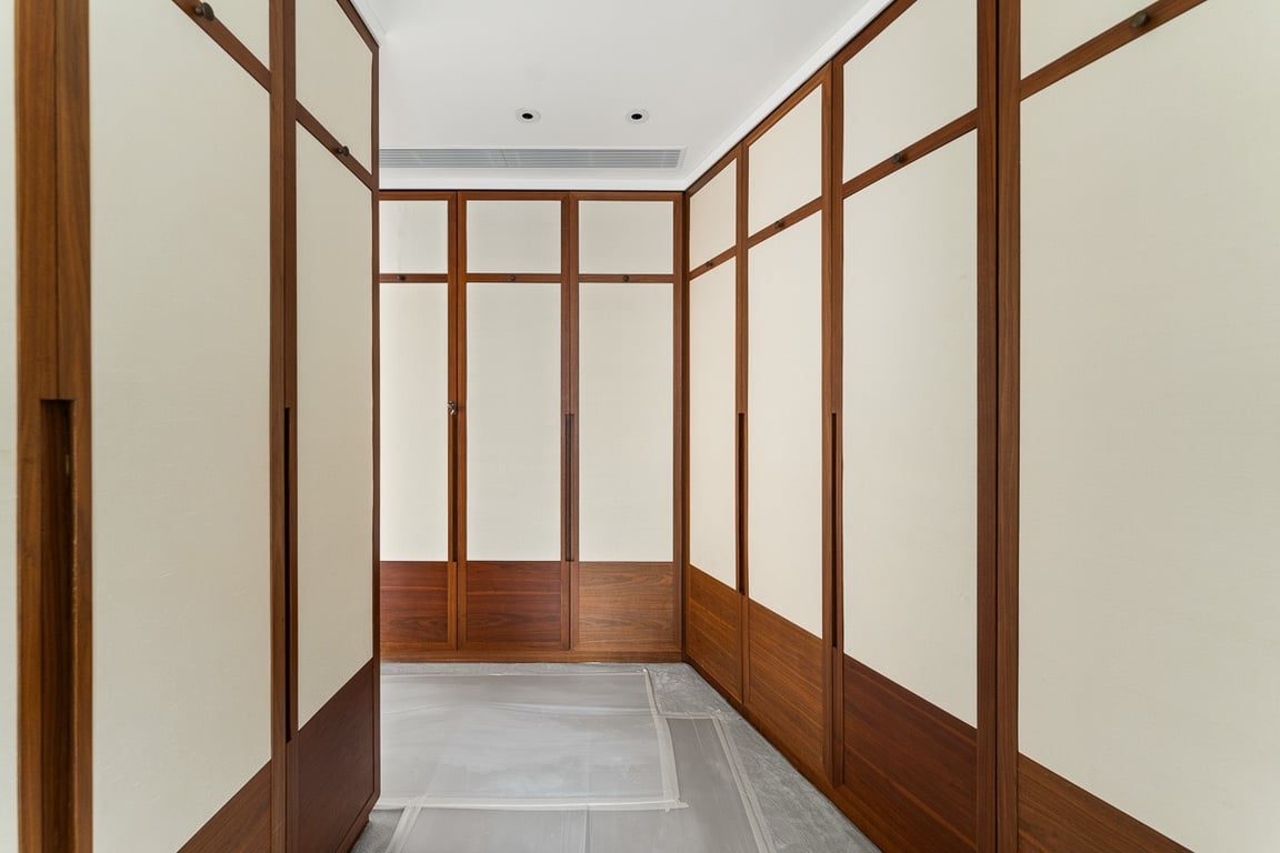 photo 17 — Grenville House, Mid Levels Central