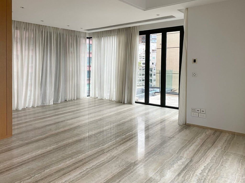photo 3 — Gramercy, Mid Levels Central