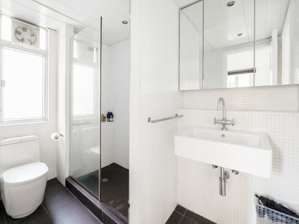 photo 12 — 17 Bonham Road, Mid Levels West