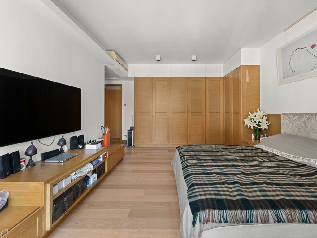 photo 10 — South Bay Palace Twr 2, Repulse Bay