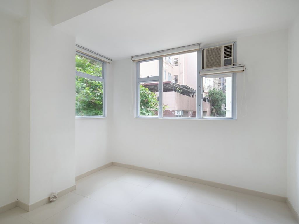 photo 6 — 15 Yuen Yuen Street, Happy Valley