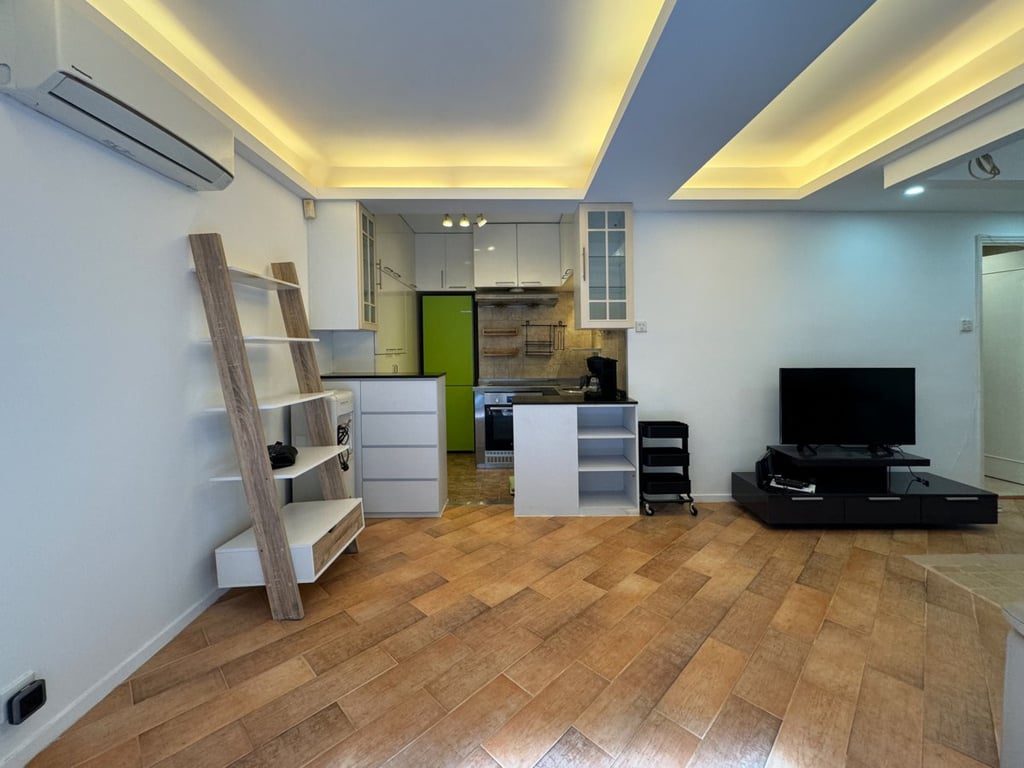 photo 10 — Richview Villa, Happy Valley