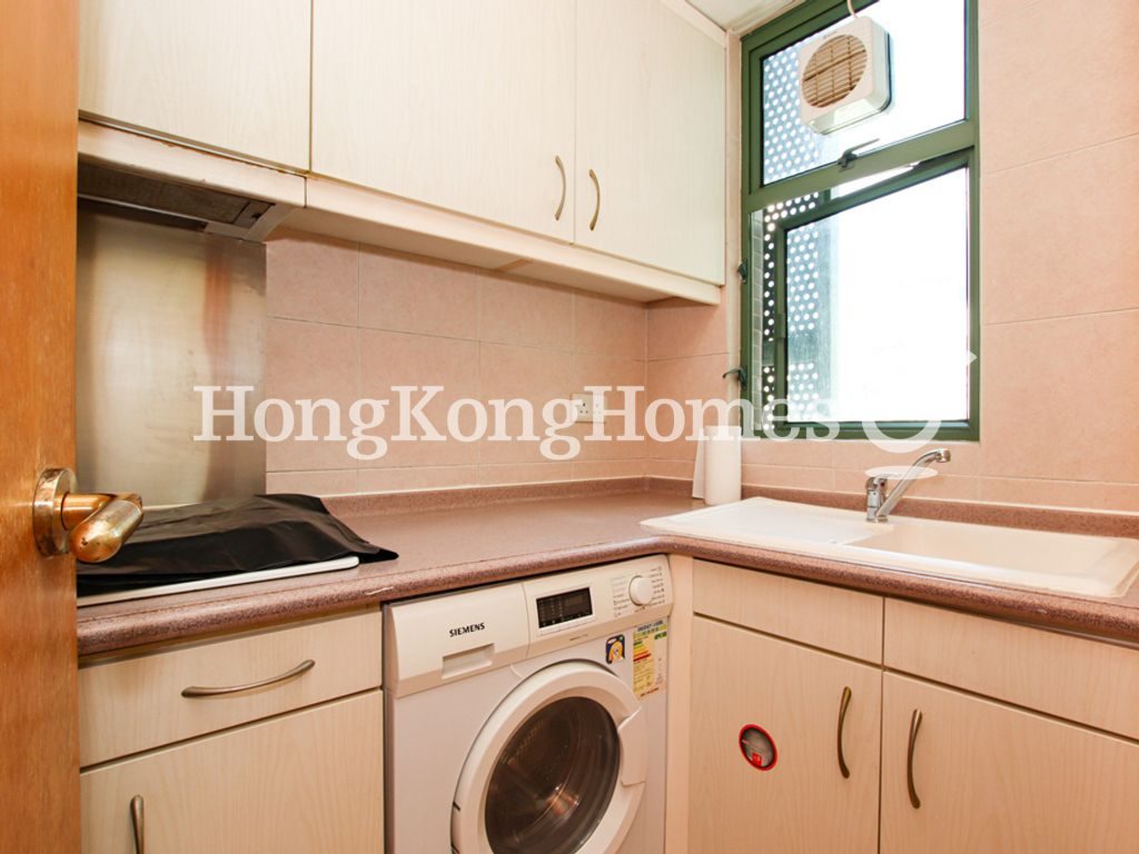 Kitchen — Star Street, 1, Wan Chai