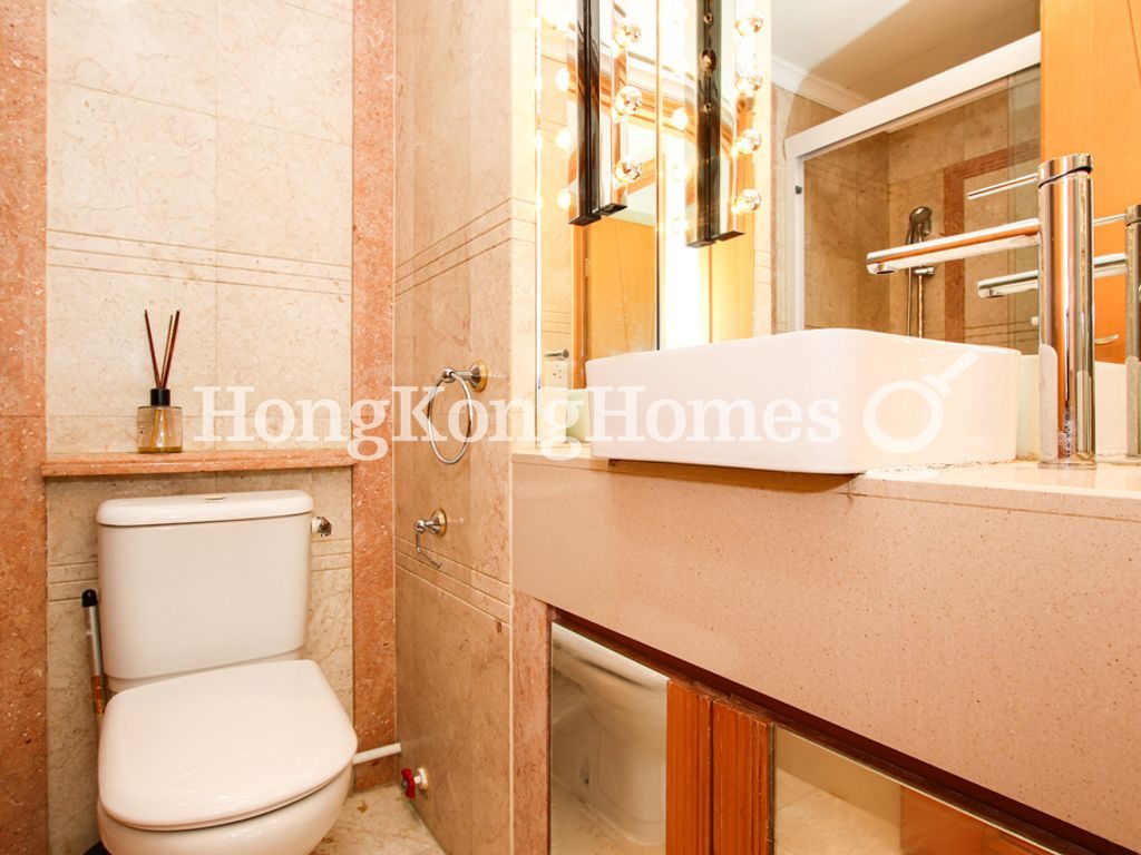 Guest Bathroom — 匯星壹號，灣仔