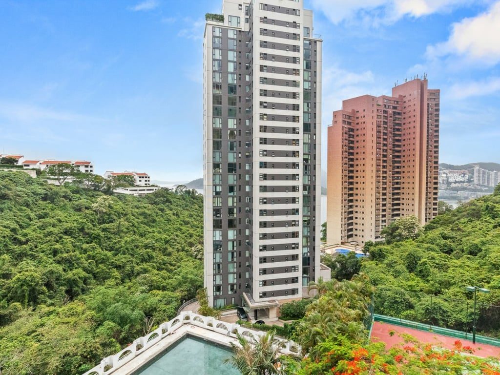 photo 1 — South Bay Towers, South Bay