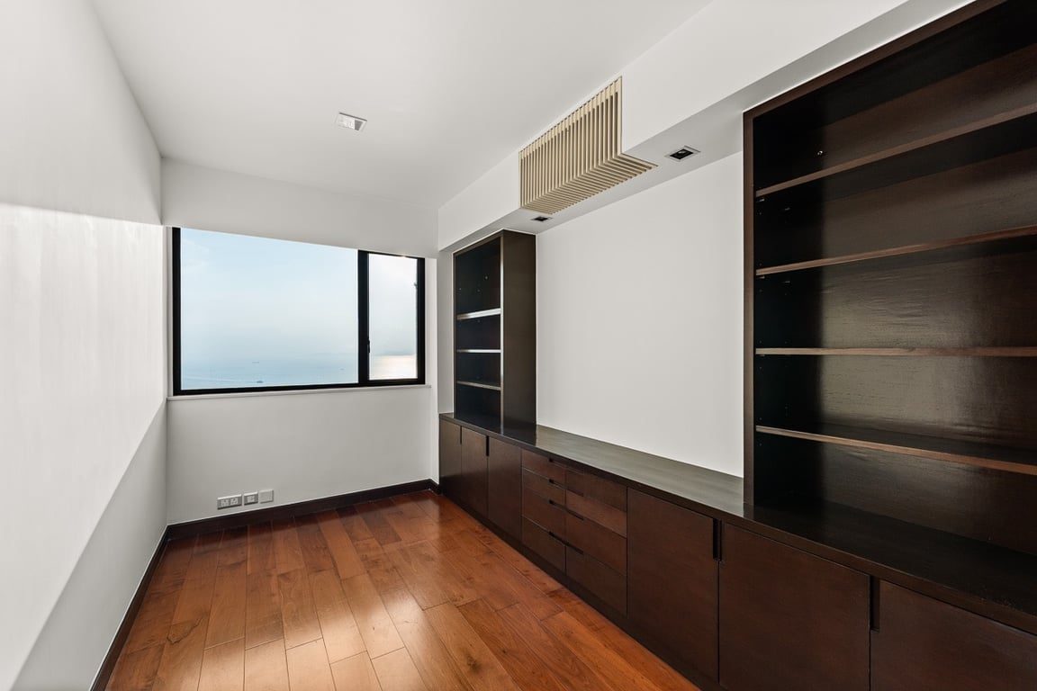 photo 15 — Cape Mansions Blk A, Pok Fu Lam
