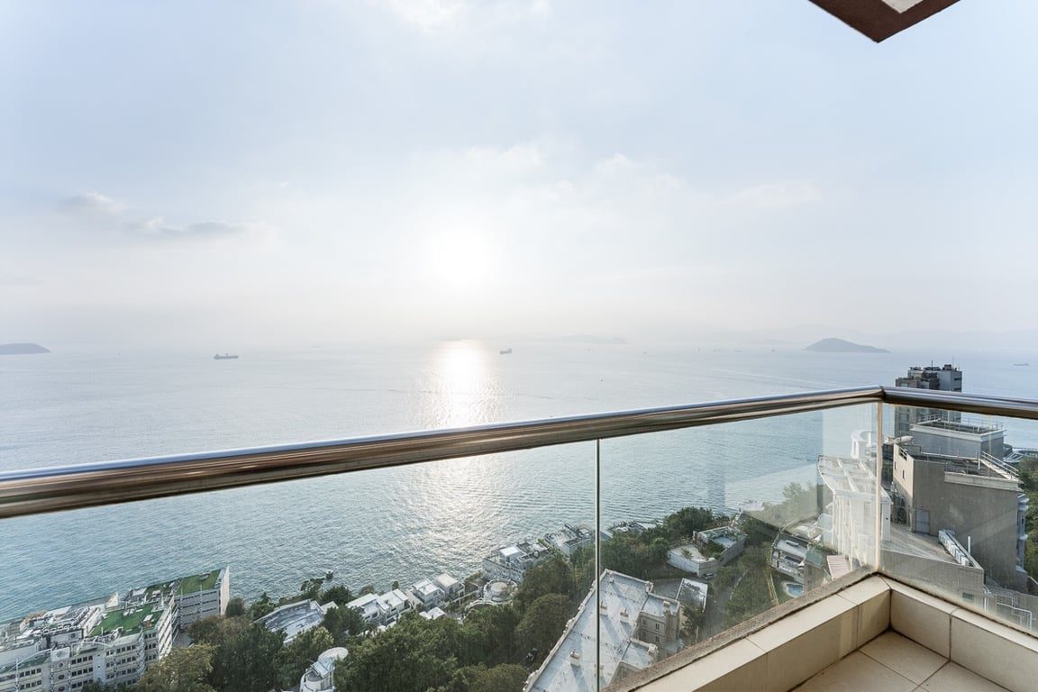 photo 3 — Cape Mansions Blk A, Pok Fu Lam