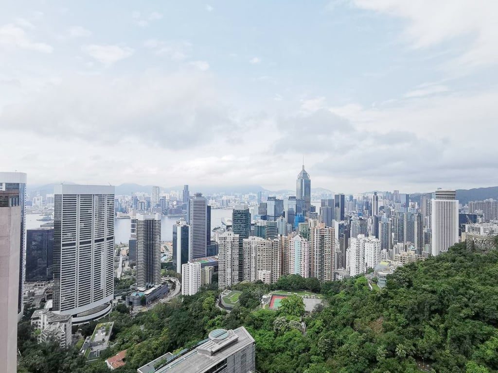 photo 6 — Hong Villa, Mid Levels Central