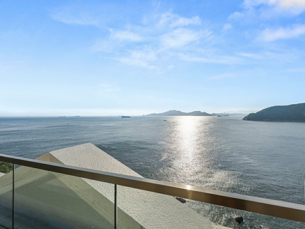 photo 9 — Regalia Bay, Stanley