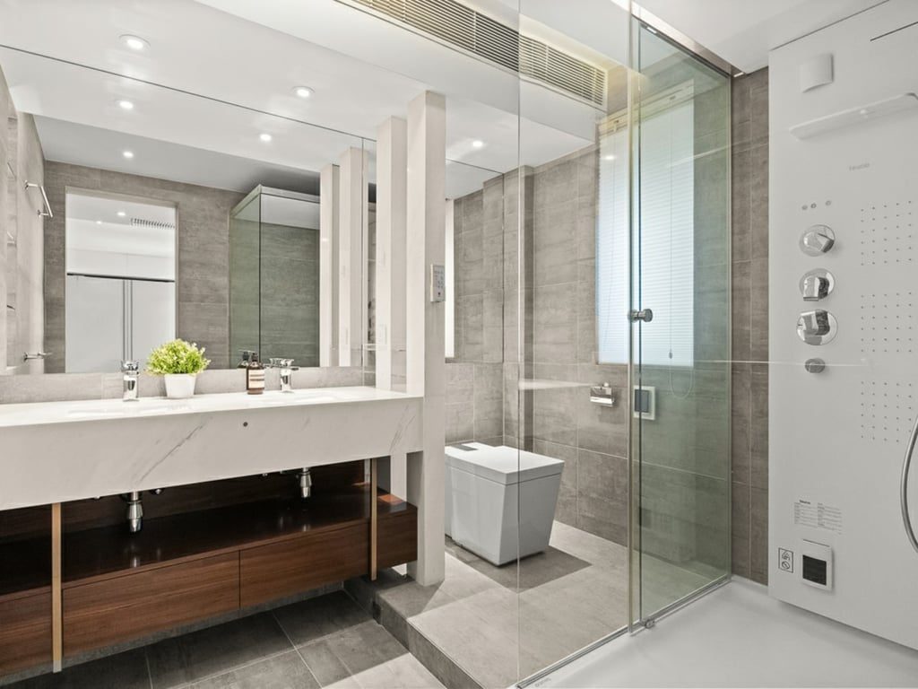 photo 11 — Villa Verde Blk A, The Peak