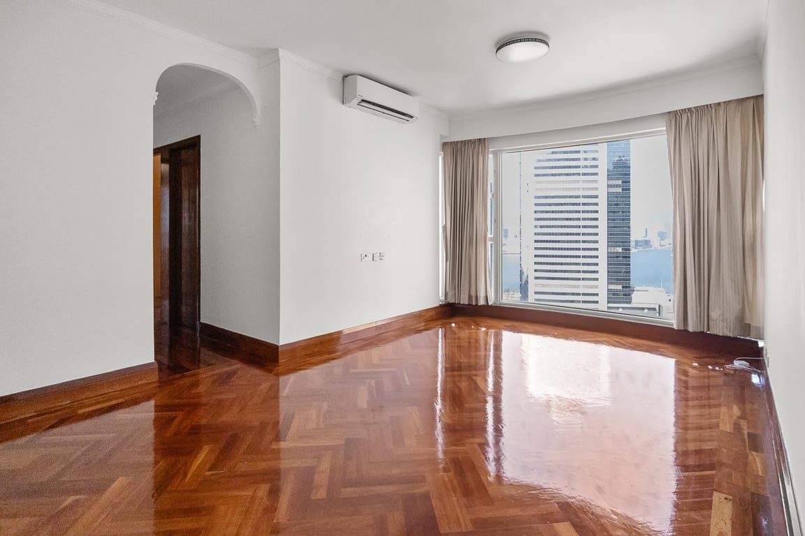 photo 2 — Starcrest, Wan Chai