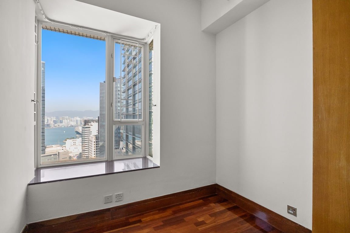 photo 4 — Starcrest, Wan Chai