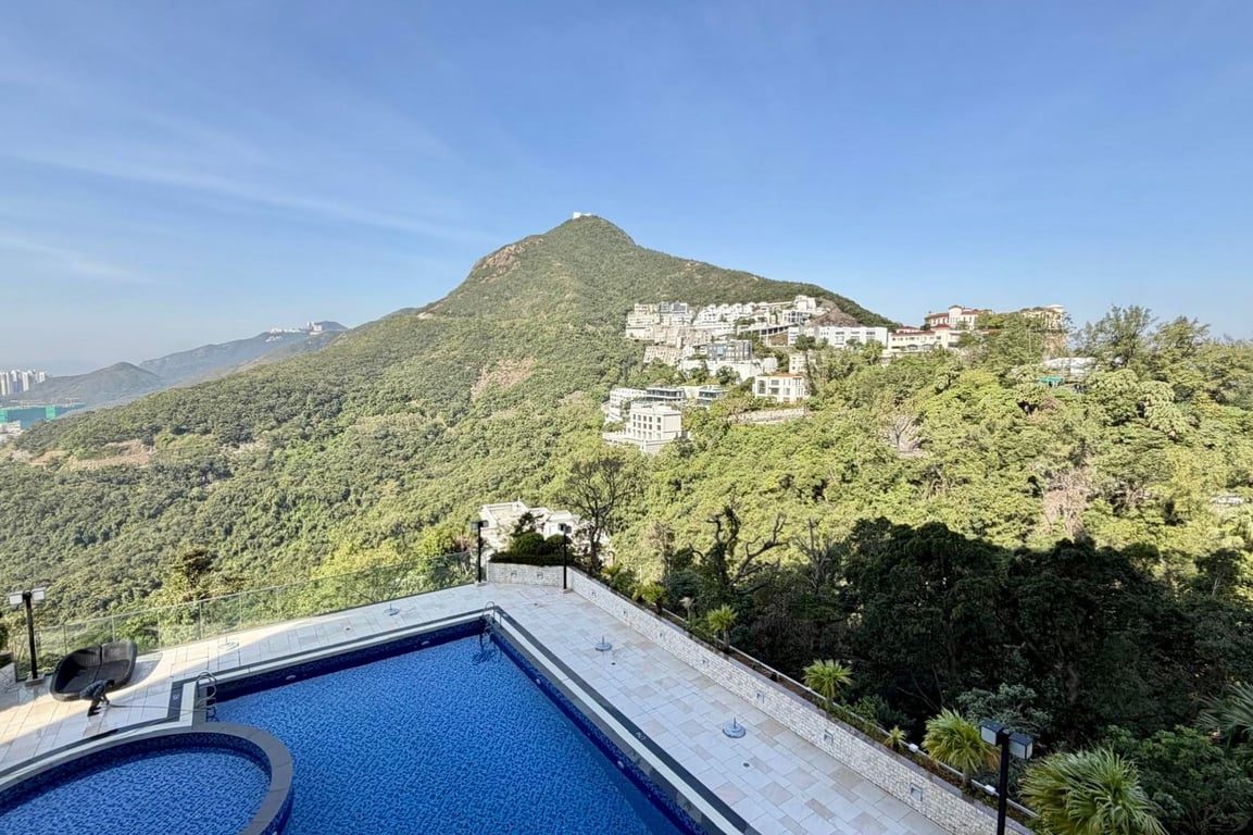 photo 3 — Celestial Garden, Repulse Bay