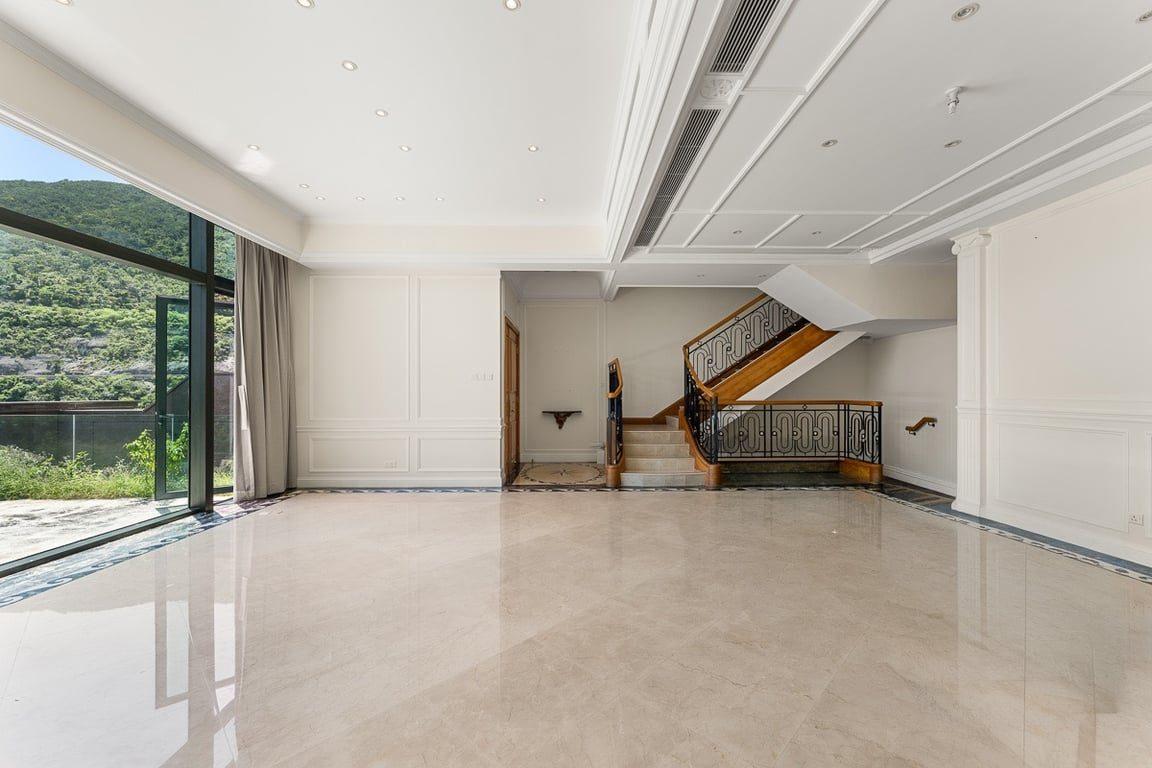 photo 11 — Le Palais, Tai Tam
