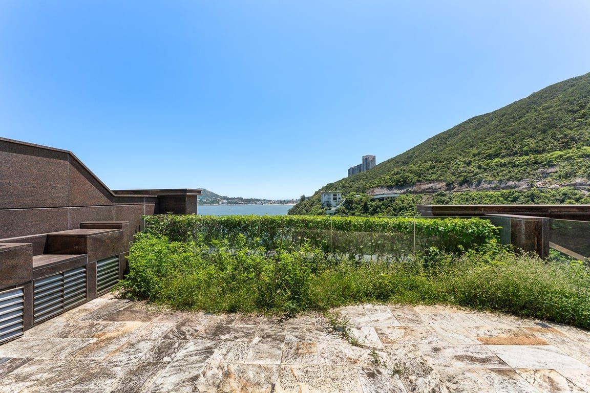 photo 3 — Le Palais, Tai Tam