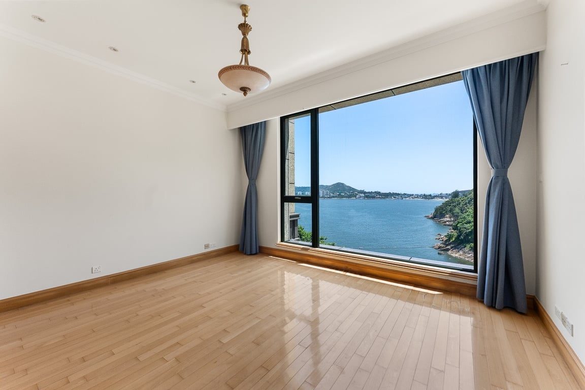 photo 10 — Le Palais, Tai Tam