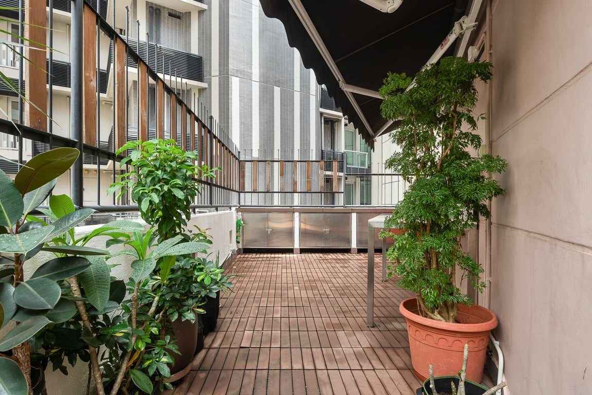 photo 3 — Smiling Court, Mid Levels West