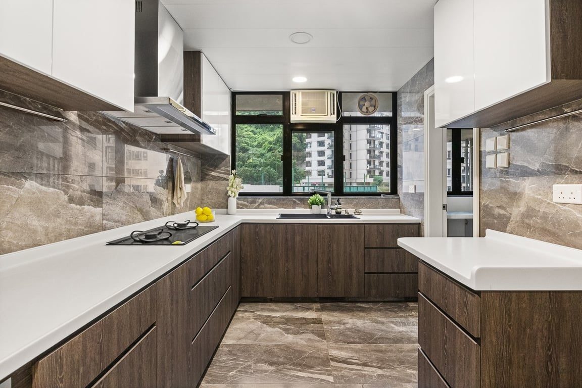 photo 9 — Clovelly Court, Mid Levels Central