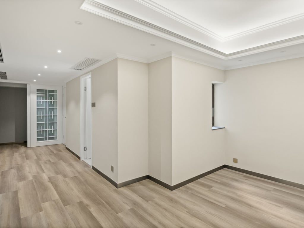 photo 13 — No.1 Robinson Road, Mid Levels Central