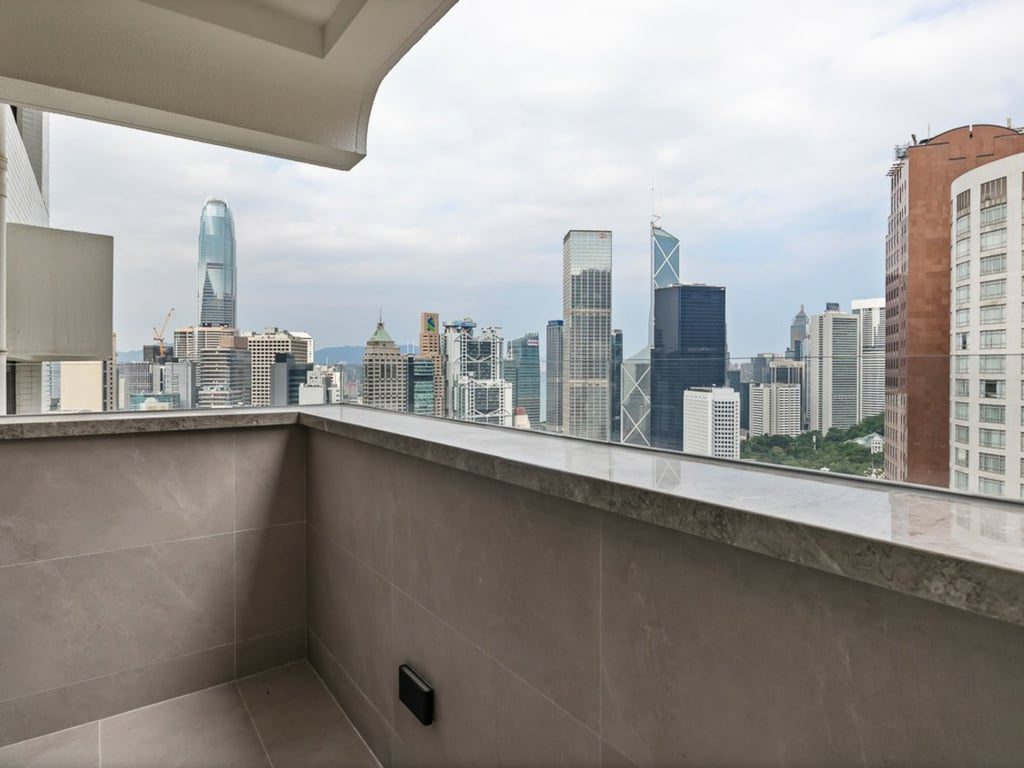 photo 2 — No.1 Robinson Road, Mid Levels Central